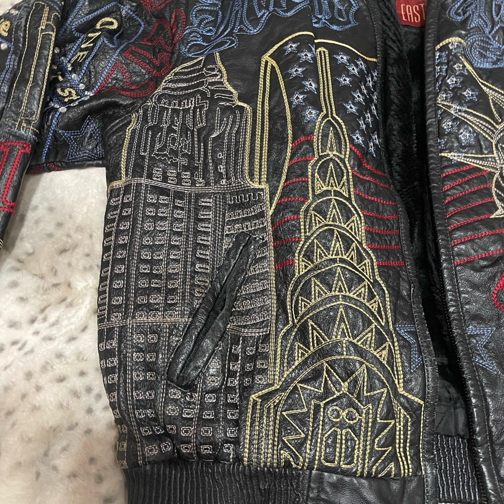 Vintage East Side Outerwear Embroidered Leather Bomber Jacket - Picture 14 of 14